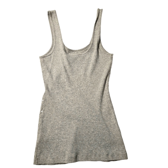 Express Sequence Ribbed Tank Top - Picture 3 of 5